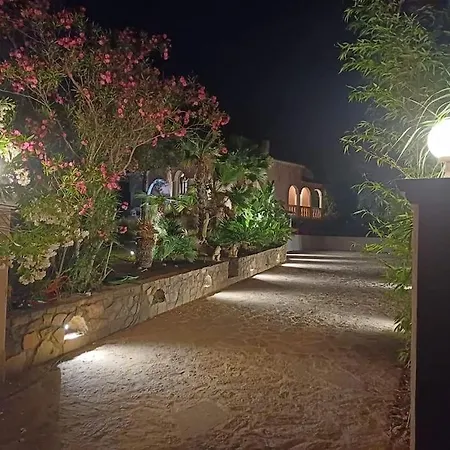 Avec Piscine A 300m De La A Valmer La Croix-Valmer