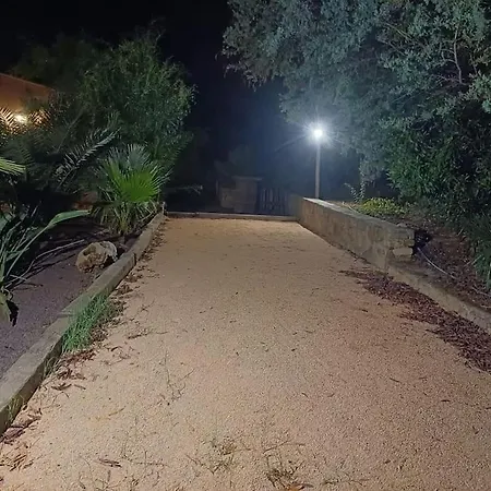 Villa Avec Piscine A 300m De La A Valmer